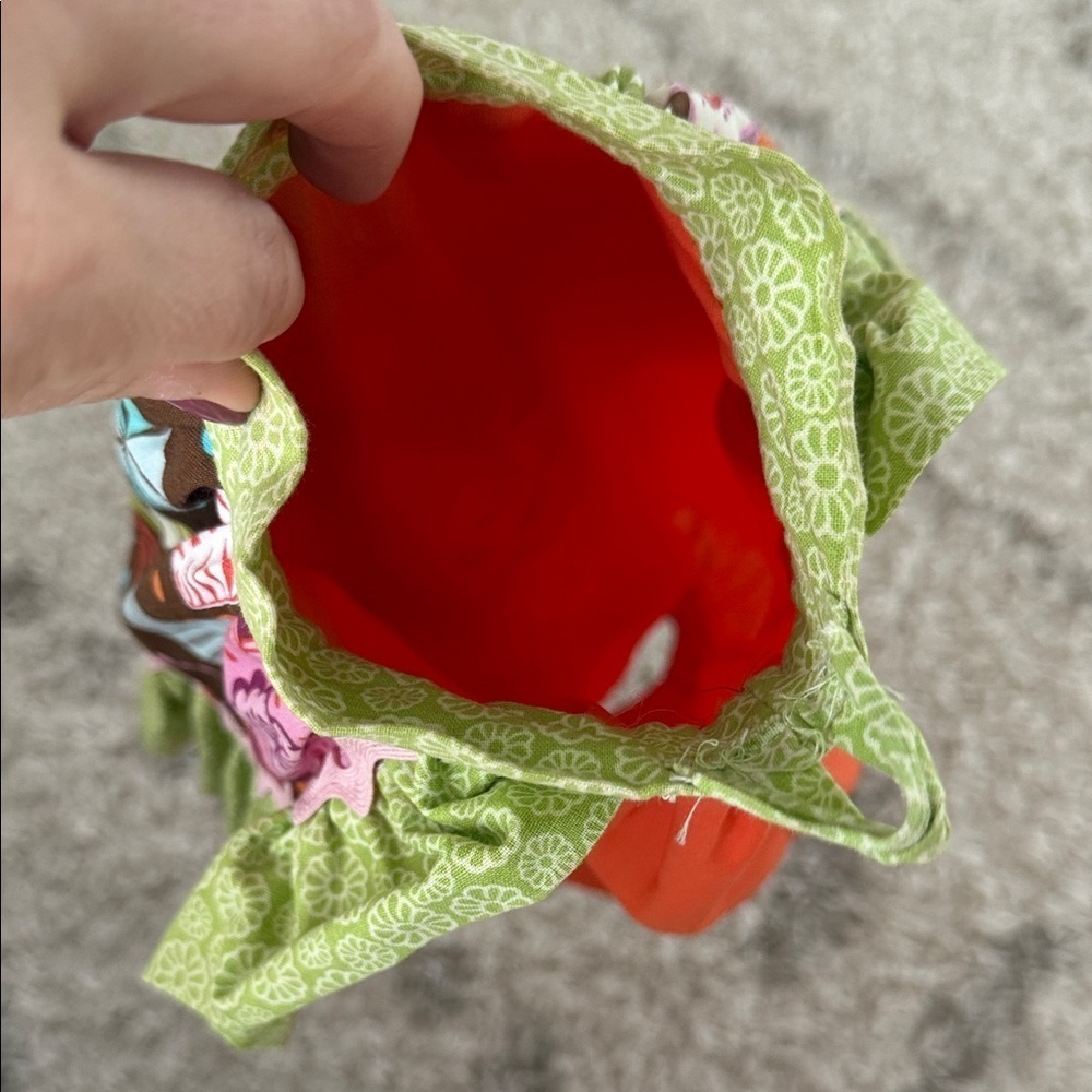 Hanging Floral grocery bag storage - Picture 3 of 5